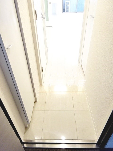 ビバリーホームズ三鷹 玄関