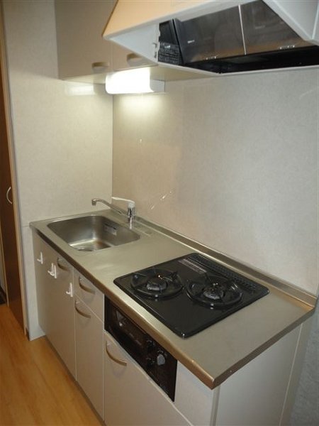 ファミール新川 キッチン