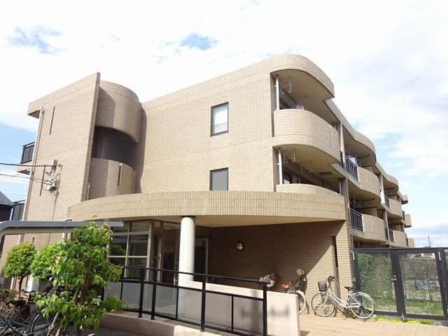 アヴァンティ  外観