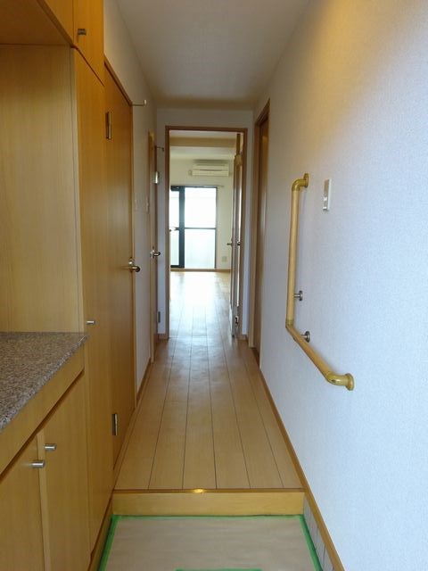 アヴァンティ  玄関