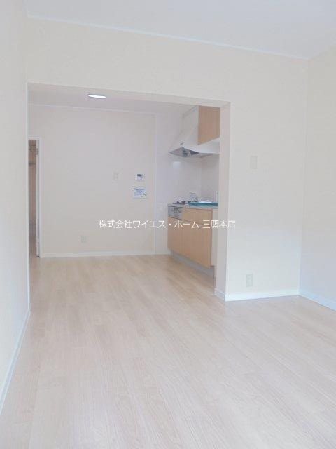 榎本第二コーポラス リビング