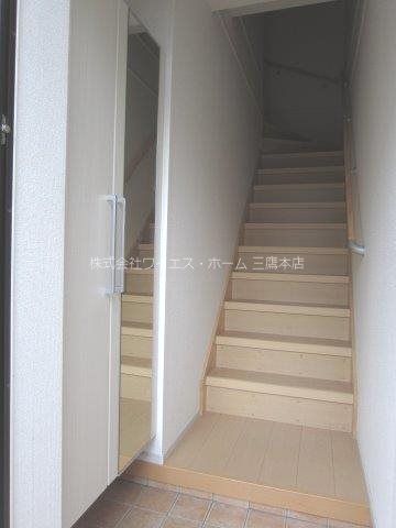 メゾン・ド・グリシーヌⅢ 玄関