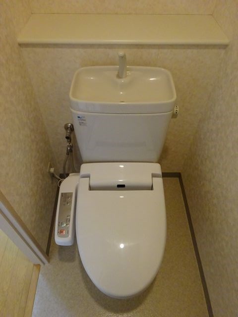 イースト・エス その他4