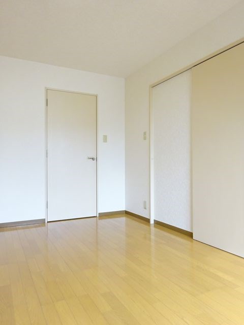 イースト・エス ベッドルーム