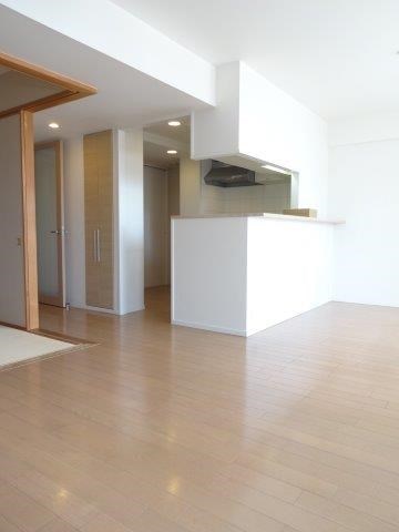 武蔵野ガレリアルーチェラッツァ リビング