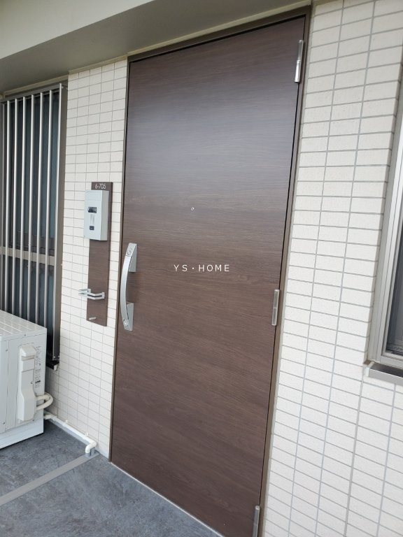 BrilliaCity　石神井公園　ATLAS　6号棟 玄関