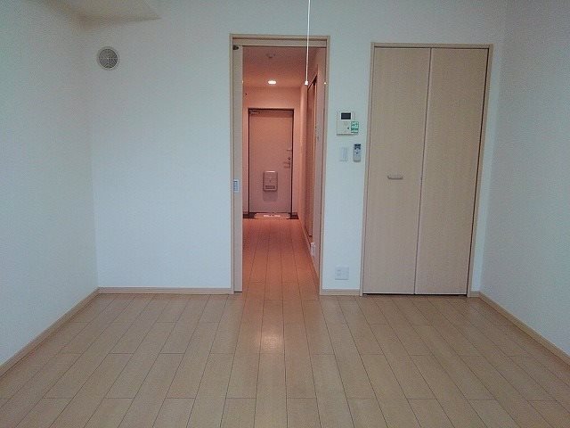 ボヤージュ・アン・バトー リビング