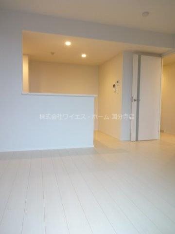 オーパスホームズ武蔵小金井 リビング