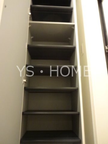 メローン  その他13