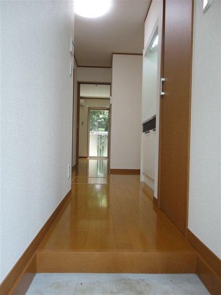 グランデオルソ 玄関