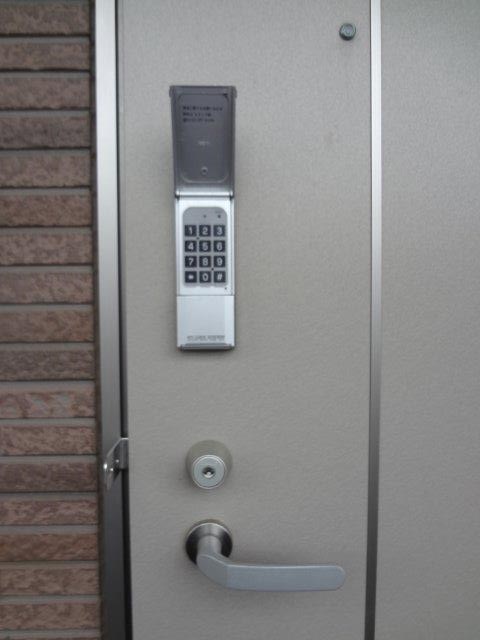 シャトレヴェール 玄関