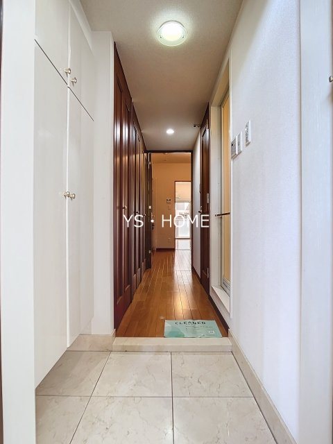 ナビウス新中野 玄関