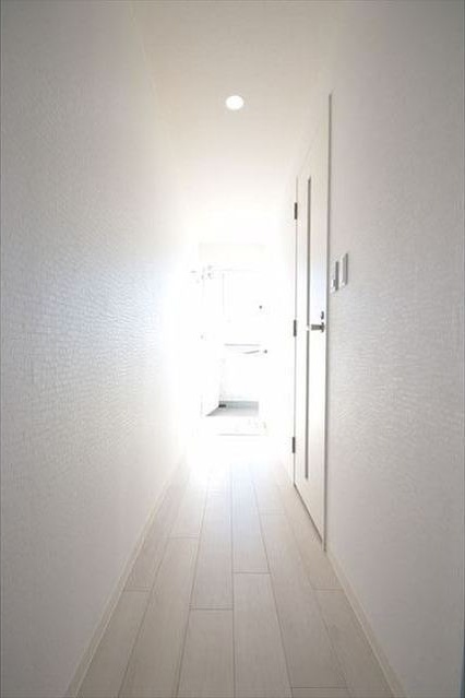 ホウエイコート西国立 玄関