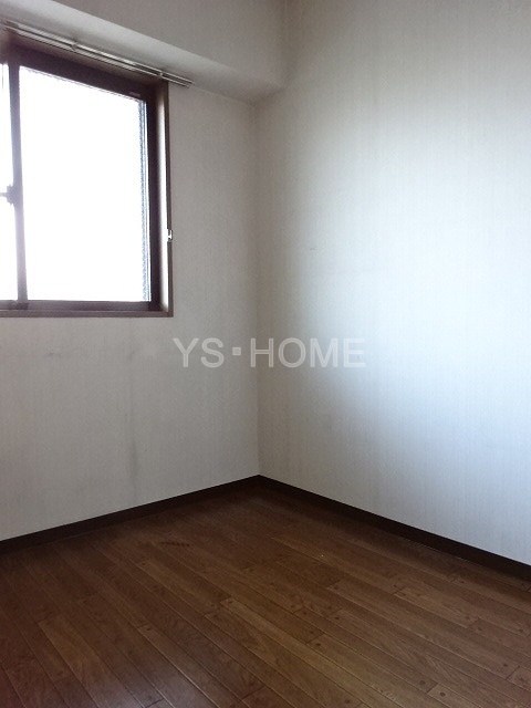 フローラ野崎 ベッドルーム