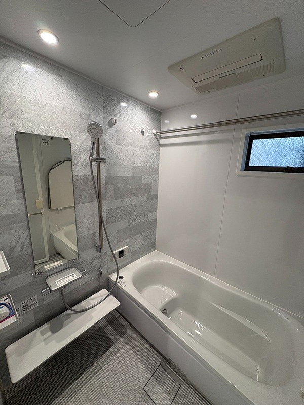 杉並区高円寺南２丁目戸建  風呂画像