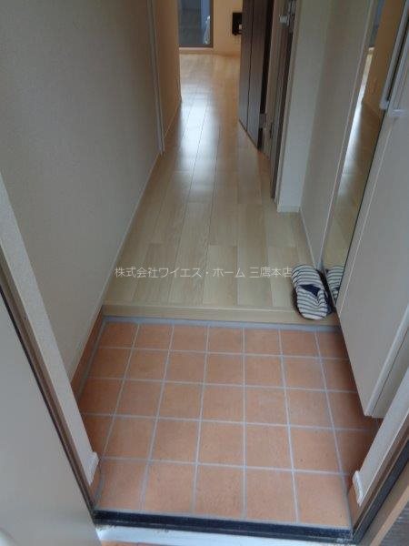 ルミナーレ武蔵野 玄関