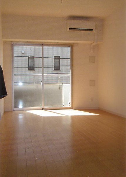 RESIDENCE SATSUMA リビング