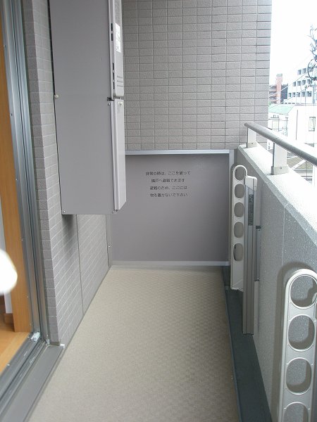 日神デュオステージ新中野 ベランダ