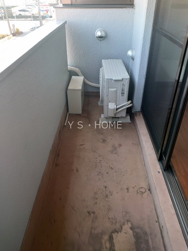 エッグビル ベランダ