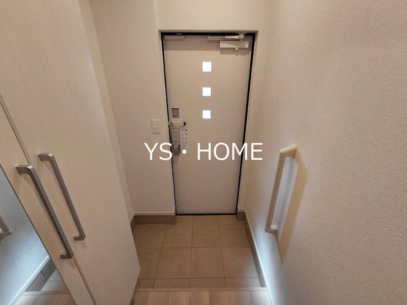 アンソレイユもみじ山 玄関