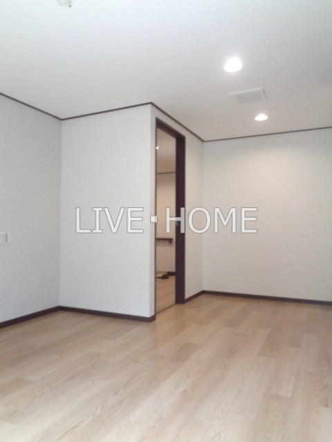 その他13