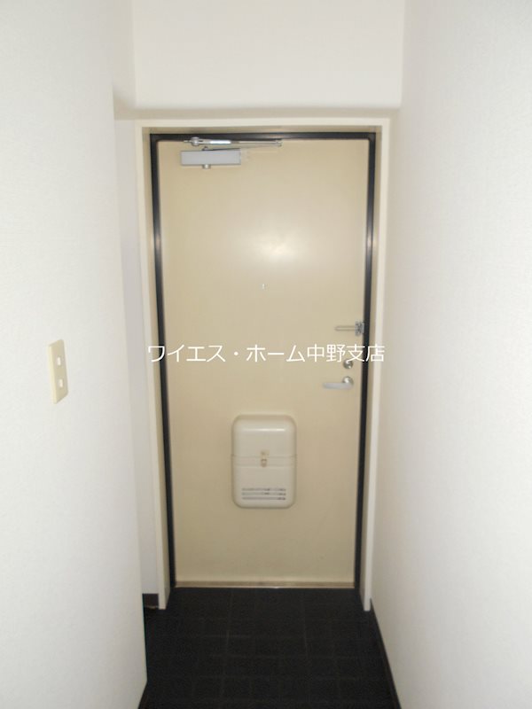 エンゼルハイム東中野 玄関