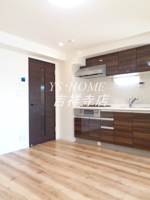 ヤマキ第6ユニアス リビング