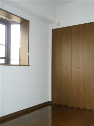 ライフステージ武蔵野  ベッドルーム