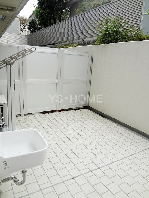 ロワール西荻北 ベランダ