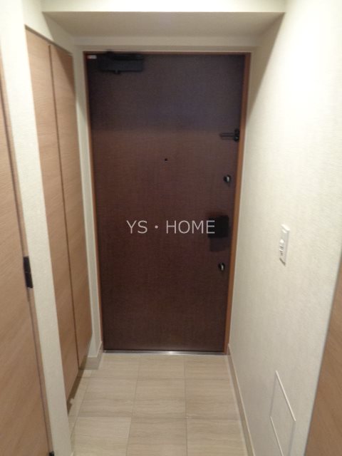 LumiCourt 　MITAKA 玄関