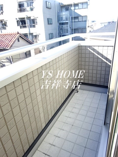 ウエルストン南荻窪 ベランダ