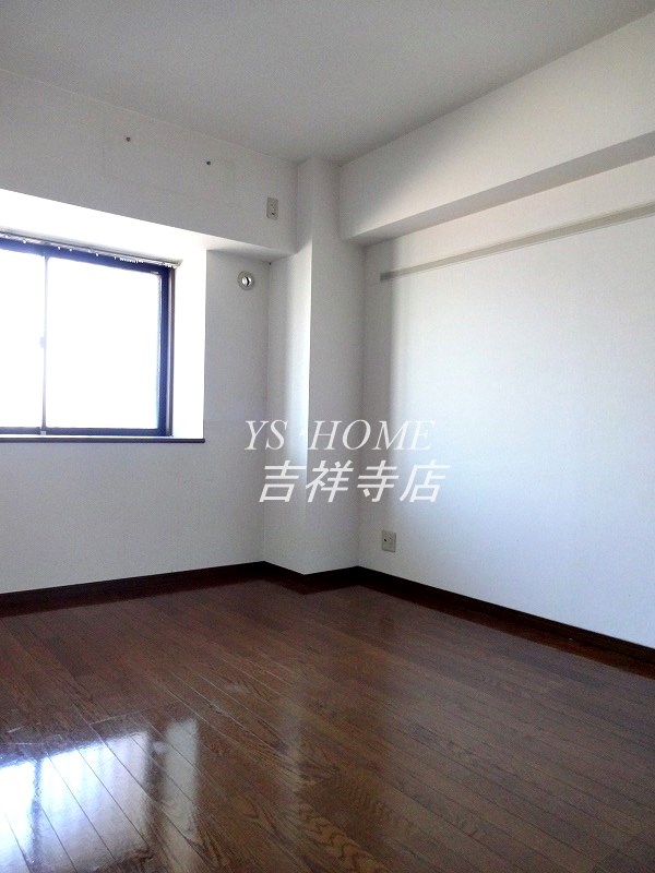 ライフステージ武蔵野  ベッドルーム