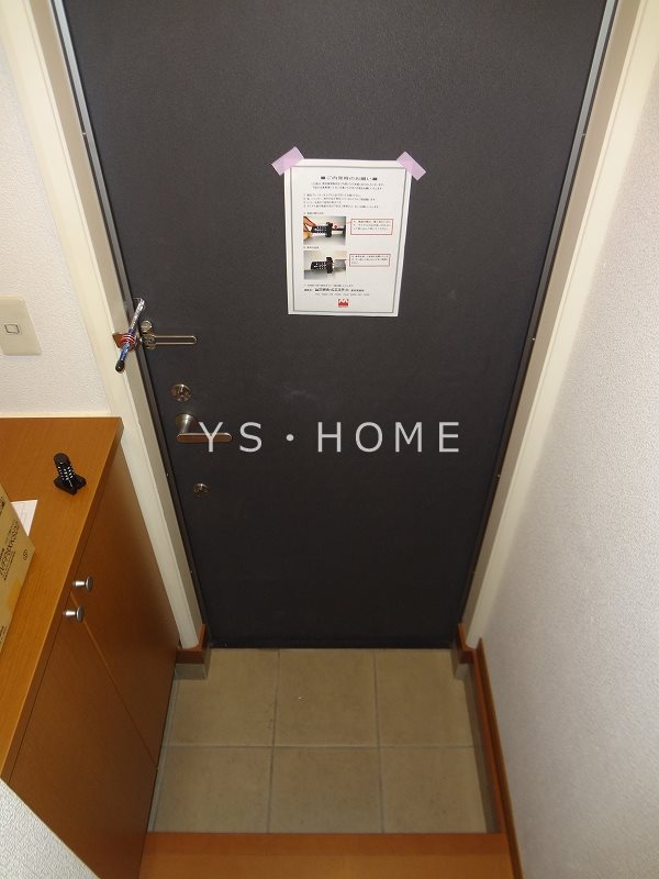 ベルフレール 玄関