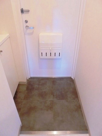 ウィンサム高円寺 玄関