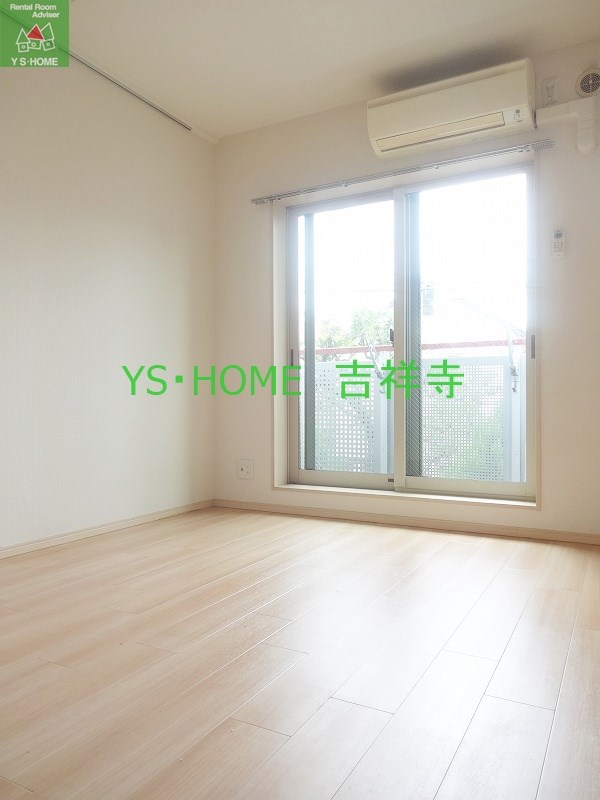 ヴェルデ吉祥寺 リビング