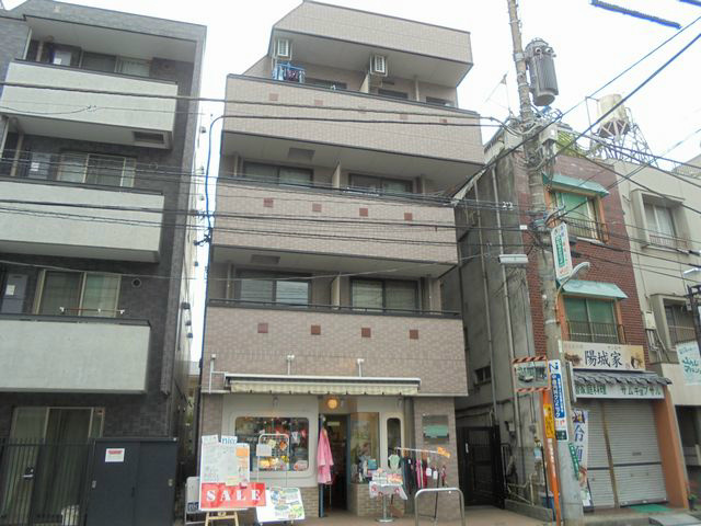 ラ・パラッツィーナ 外観