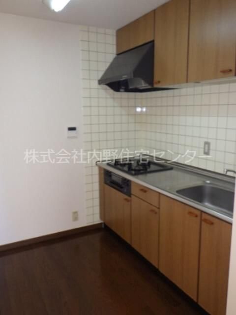 シェニートモンチーク武蔵関 キッチン