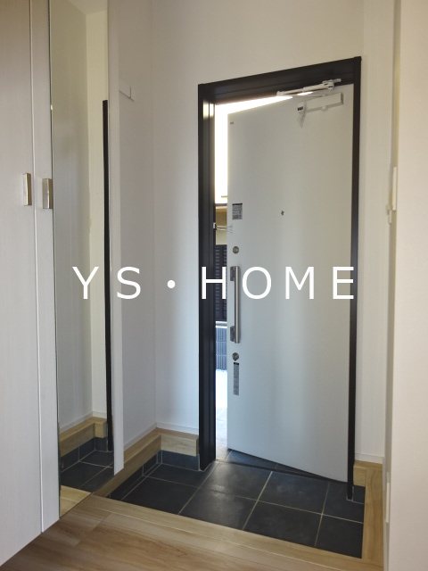 Precious（プレシャス） 玄関