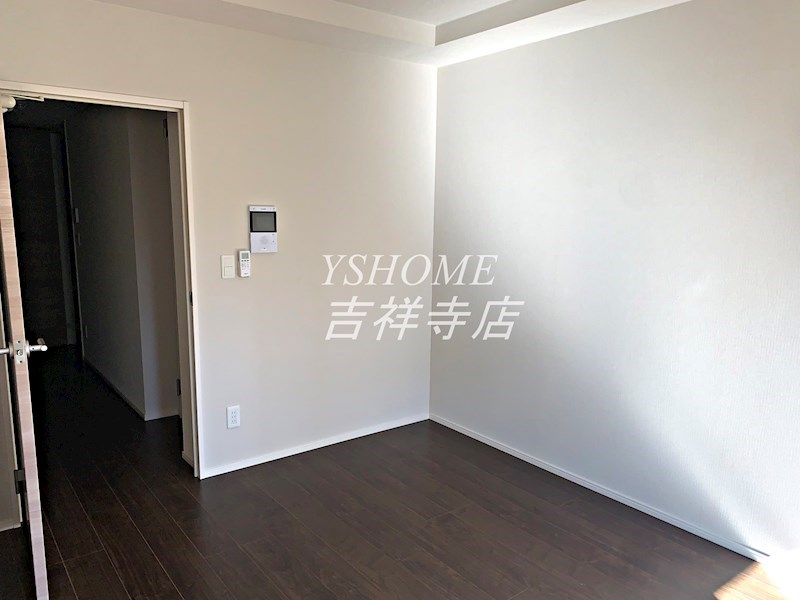 WHITE BIRCH その他10