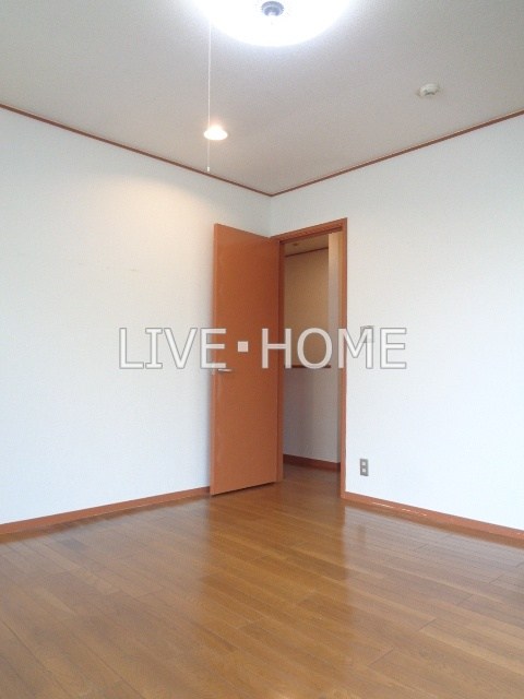 その他33