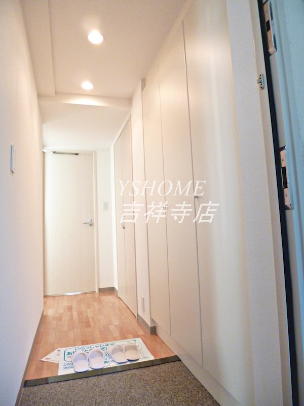 プライムアーバン西荻窪Ⅱ 玄関