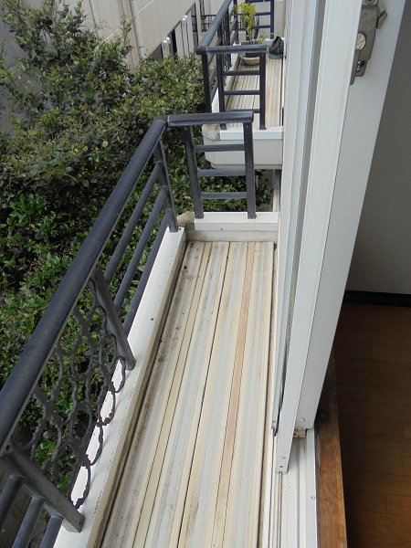 ウィステリア ベランダ