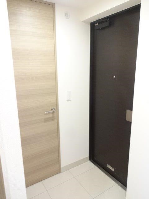 Brillia小金井桜町 玄関