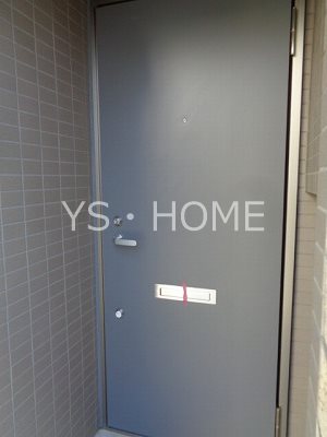 カームネス・Ｋ 玄関