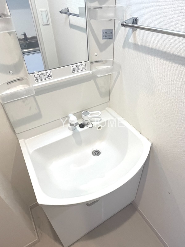 リブリ・アヴニール その他1