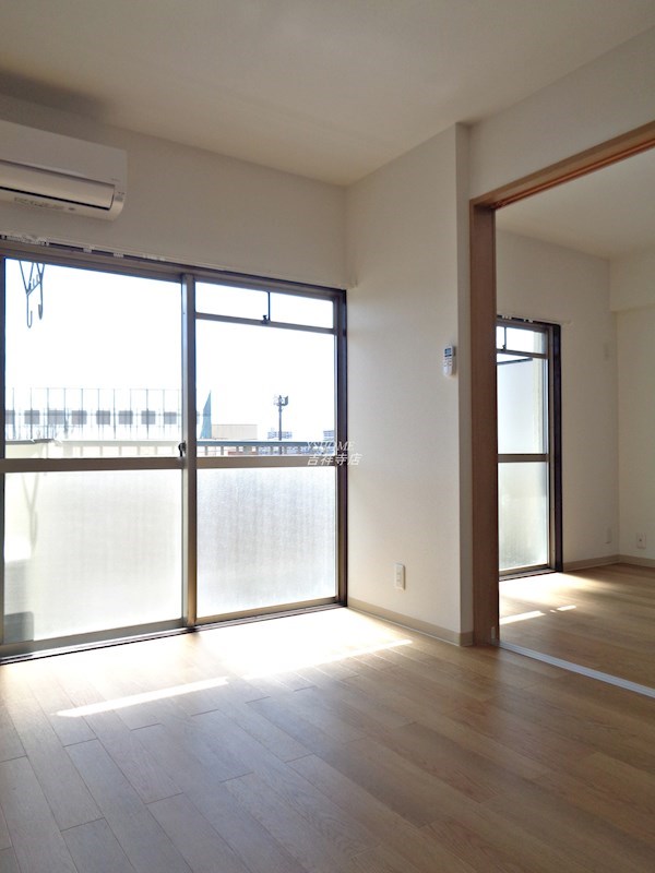 ヴィラけやき リビング