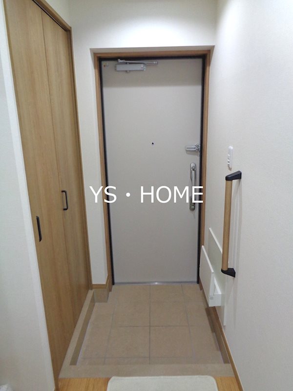 RISO・NAKANO 玄関