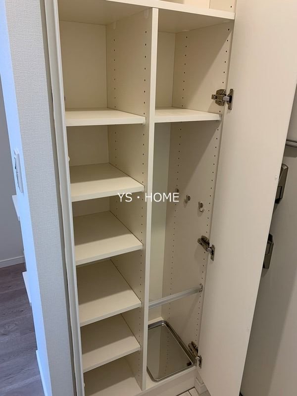 ORSUS新江古田 玄関