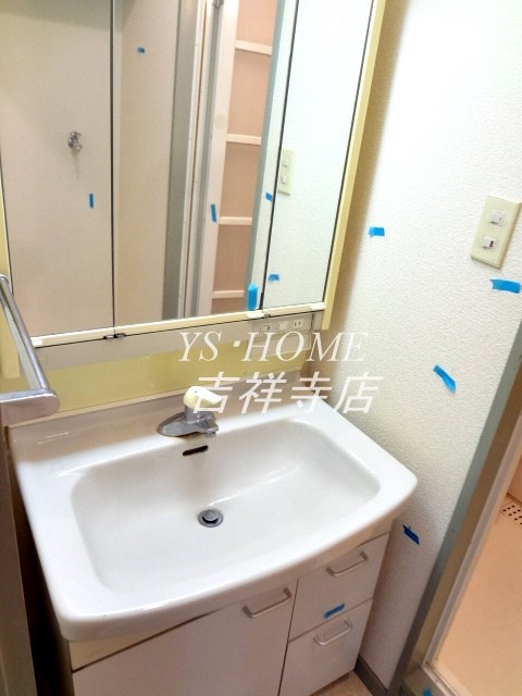 シャトー・ド・デューカル その他1