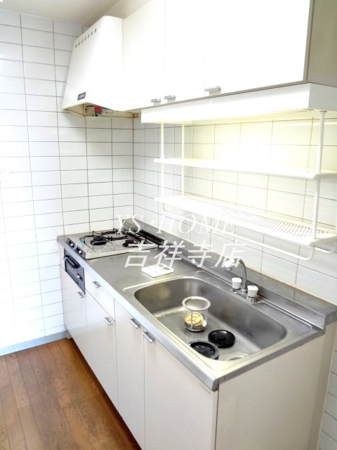 シャトー・ド・デューカル キッチン